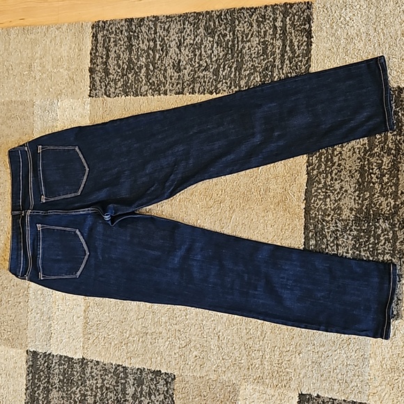 NWOT Old Navy Woman's High-Rise Straight Dark Wash Denim Jeans. Sz: 8 - Picture 5 of 8